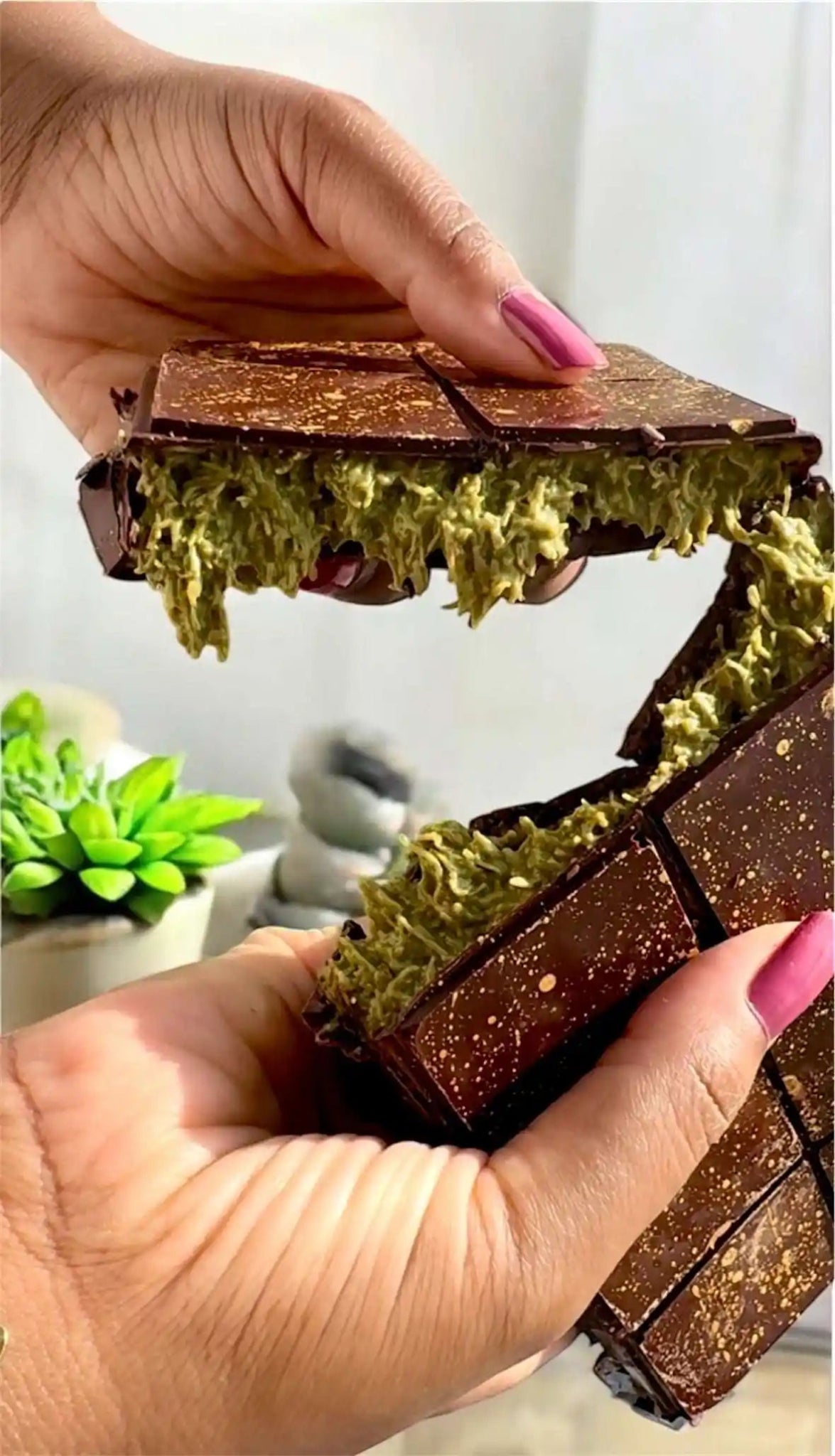 Dubai Chocolate Pistachio kanafeh - Sweets n Beyond